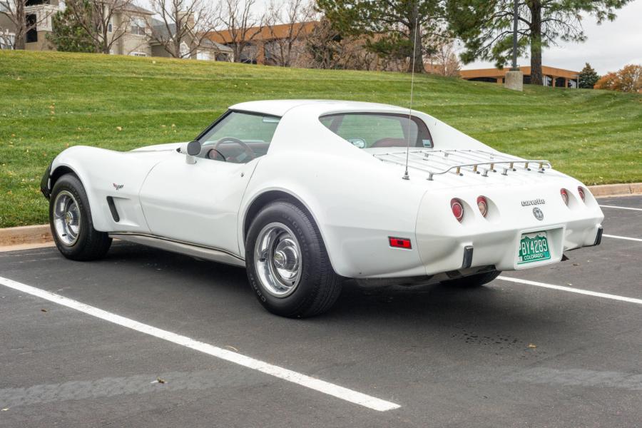  Chevrolet Corvette (1YZ67) 1977 года  (фото 6 из 66)